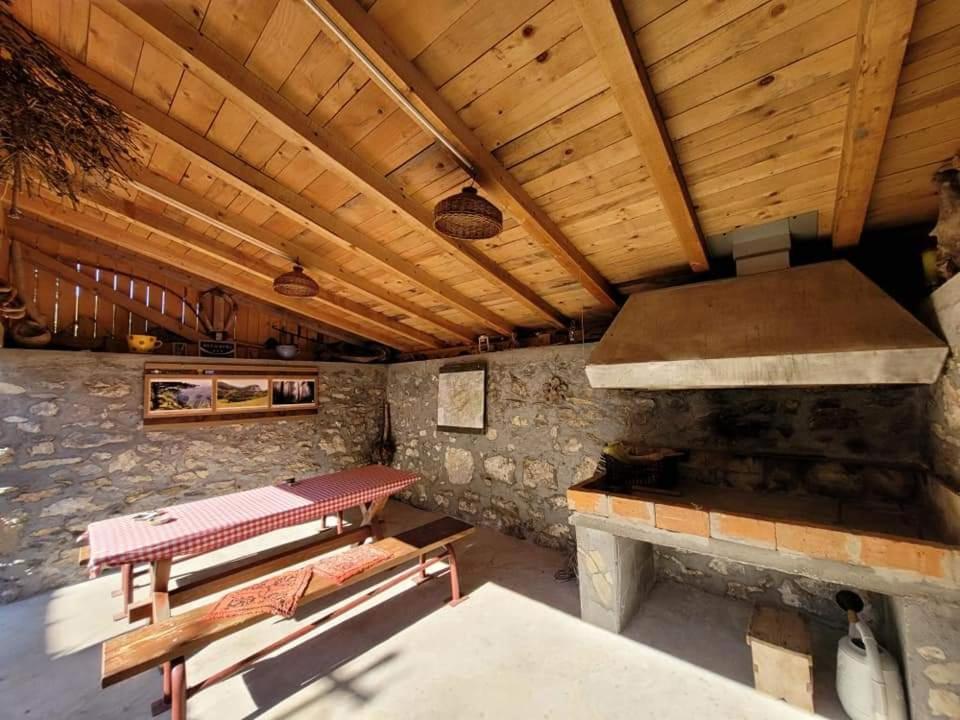 Etno Guest House Lalovic Tjentiste Esterno foto