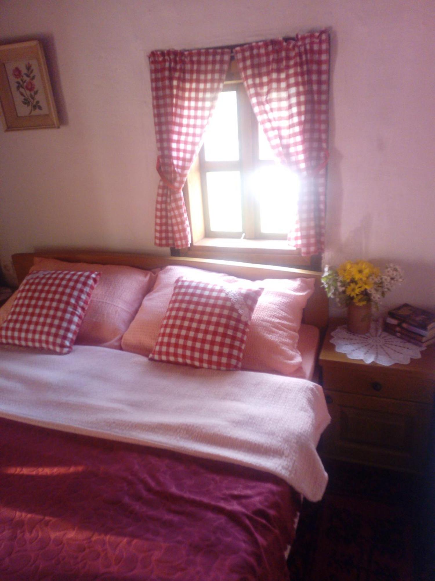Etno Guest House Lalovic Tjentiste Camera foto
